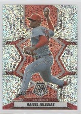 2022 Panini Mosaic White Sparkle Mosaic Prizm Raisel Iglesias #55 0bt4