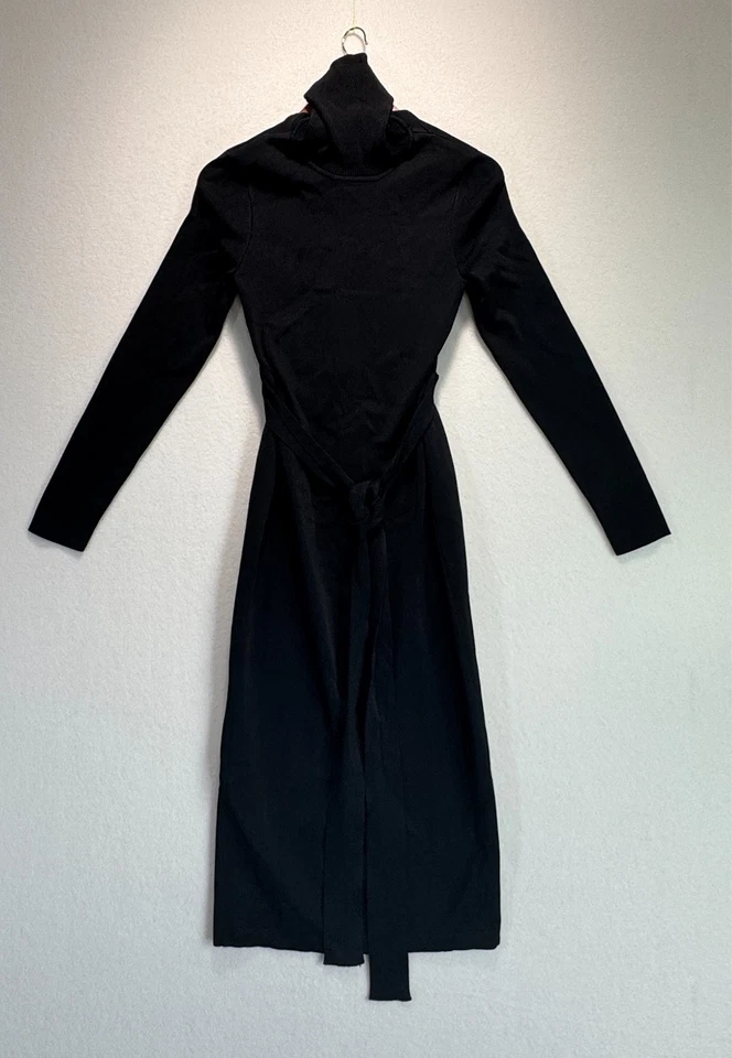 Vestido TOCCIN Corredor Midi Corte Espalda Cuello Alto Mangas Largas Tejido Talla M Rt $455 Foto 4 de 4