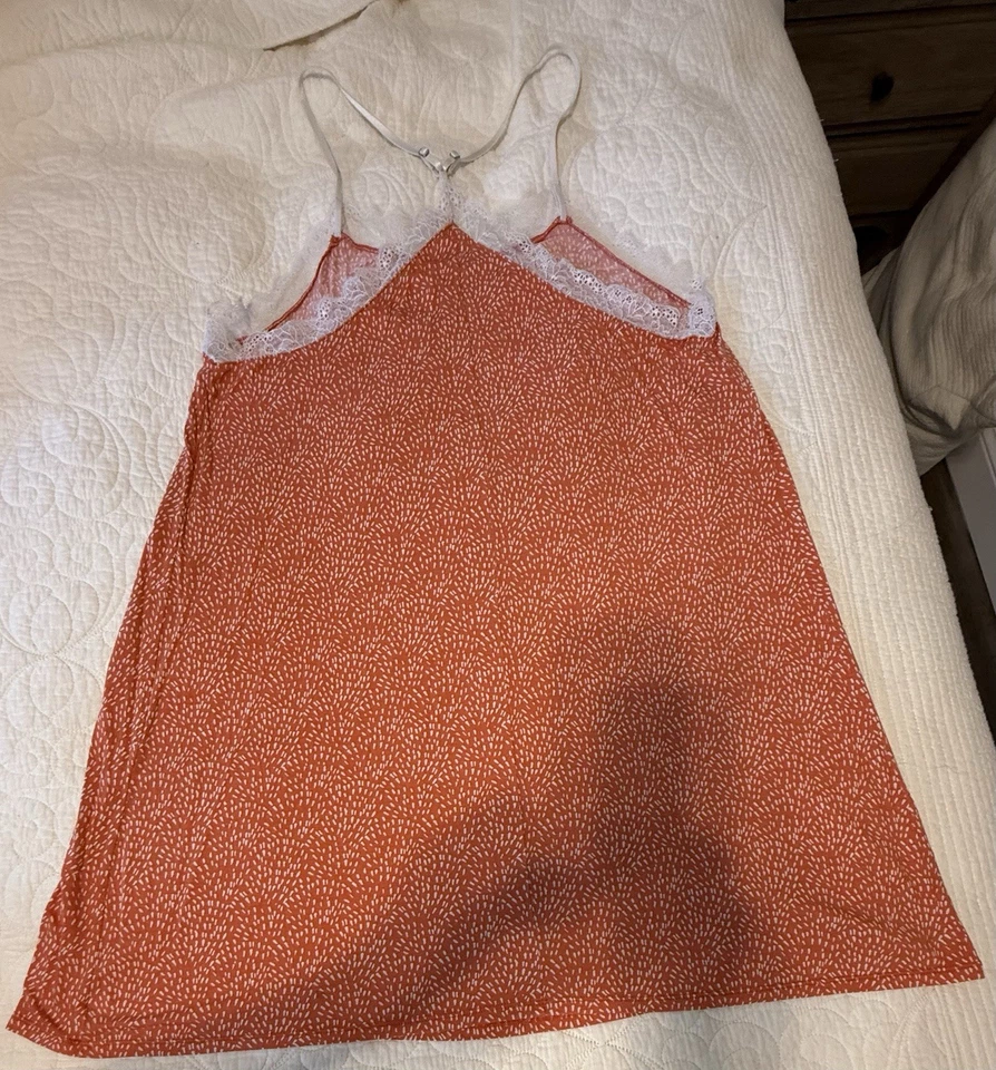 Camisón naranja Gillian & O’Malley grande con correa en T Foto 2 de 4