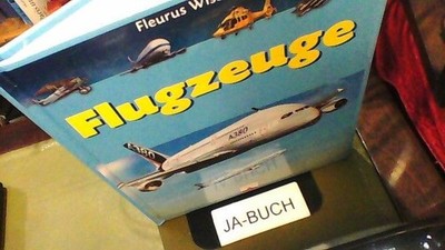 Flugzeuge Laheurte, Pascal, Steve Weston und Agnès Vandewièle: