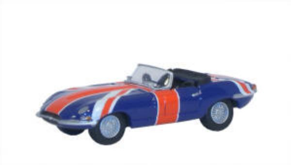 Oxford Diecast 76ETYP005 Jaguar E Type Union Jack (Austin Powers Car) OO Gauge