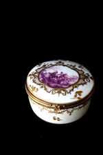 Antique Ludwigsburg Baroque style porcelain candy box 1758-1793