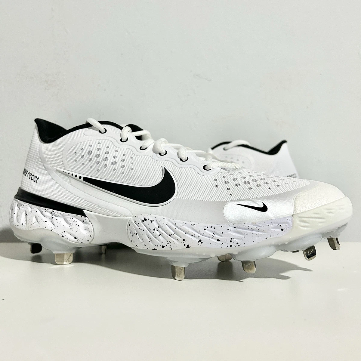 Nike Alpha Huarache Elite 3 Low White Grey for Sale | Authenticity