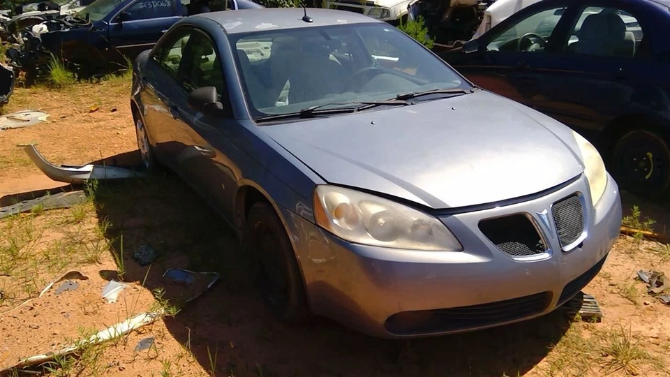 G6        2008 High Mounted Stop Light 246524 - Image 3 of 4