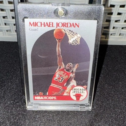 1990-91 NBA Hoops Michael Jordan #65 Chicago Bulls Basketball Trading Card