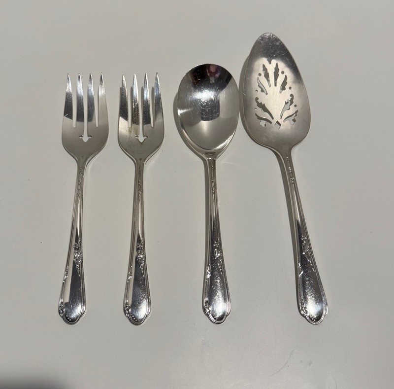 Vtg Wm A. Rogers A1 Plus silverplate. pattern: Meadowbrook: 4 serving pieces