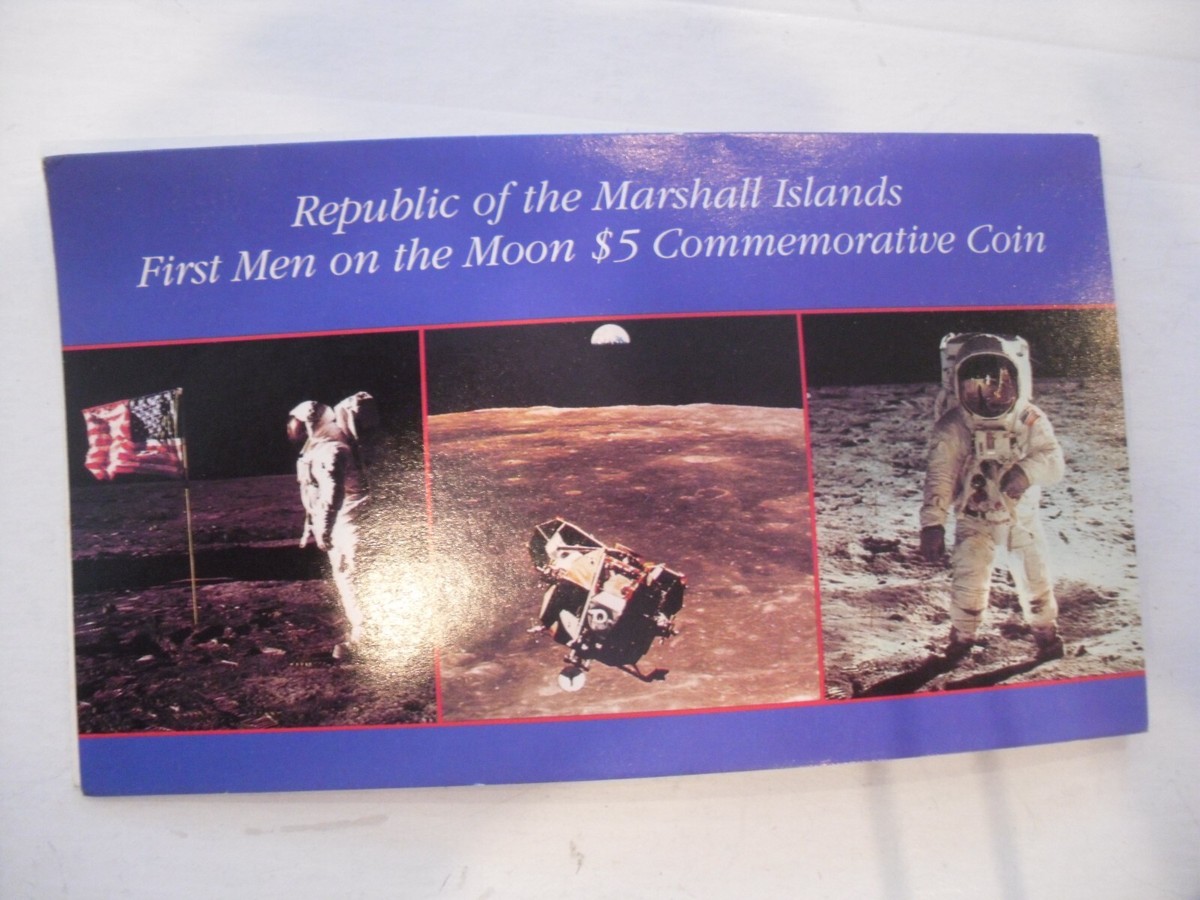Republic of the Marshall Islands First Men on the Moon $5