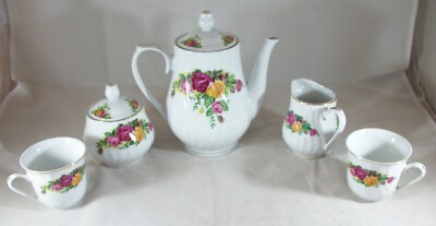 REGENT CHINA ''ENGLISH ROSE'' TEA SET 7pcs Pot, Sugar, Creamer, 2 Cups & Lids