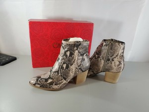 carlos santana rowan bootie
