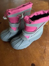 NWOT Girls Pink and Grey Sporto Winter Snow Boots 2/3