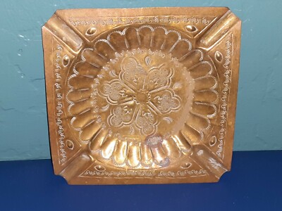 Pre-Owned Vintage Copper Ashtray India Embossed Floral Design Light 5'' Square