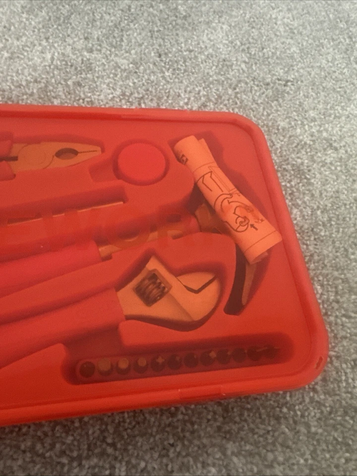 Набор инструментов Virgil Abloh IKEA Off White «ДОМАШНЯЯ РАБОТА» 🔨 - Изображение 3 из 4