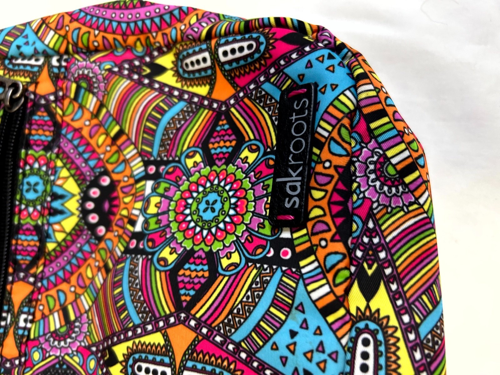 Sakroots Wanderlust Geometric Llama Basic Crossbo… - image 3