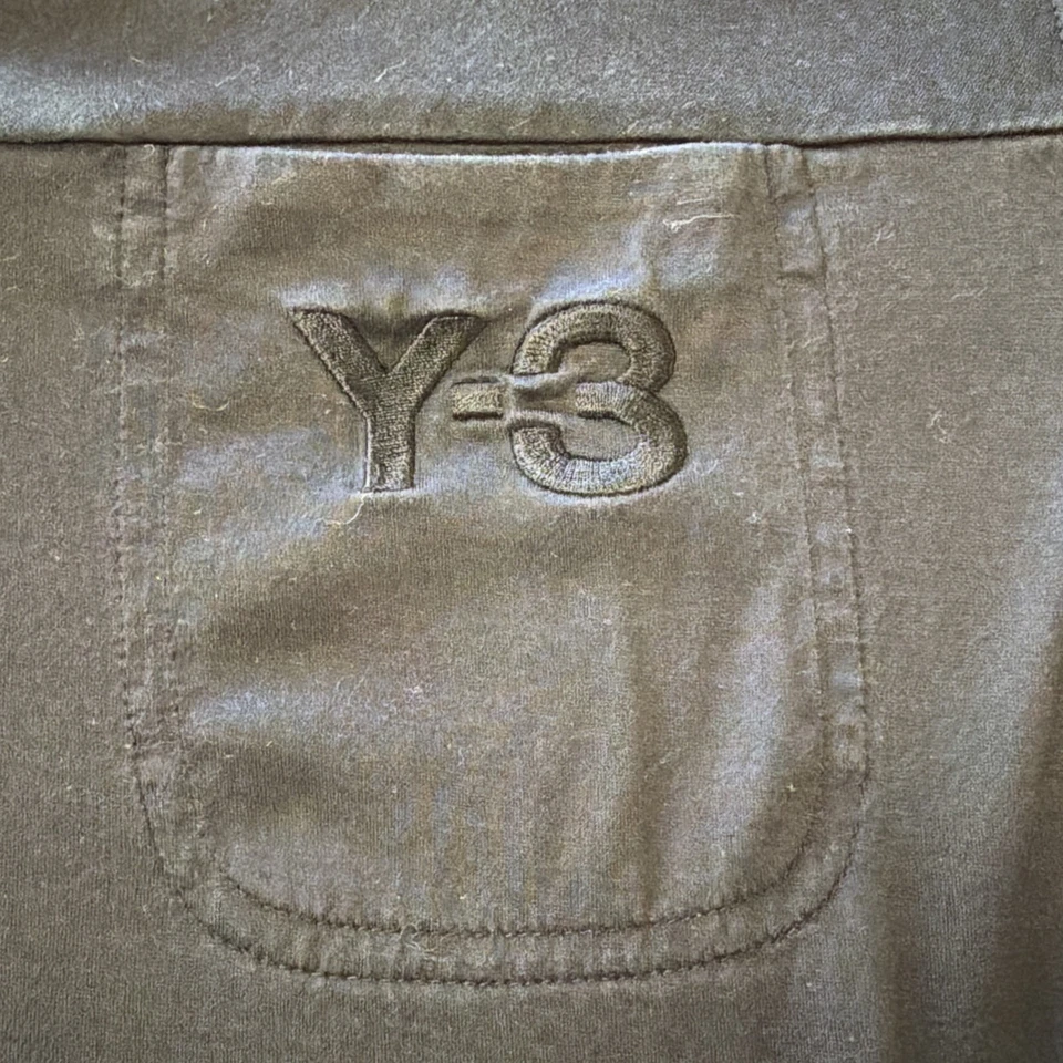 Adidas Y-3 Yohji Yamamoto Tee Men's Size LG ,Black -V-Neck, Embroidered Logo Y3 - Image 4 of 4
