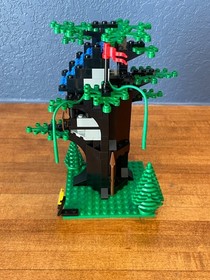 Lego - Castle - 6054 - Forestmen's Hideout - 100% Complete - Instructions