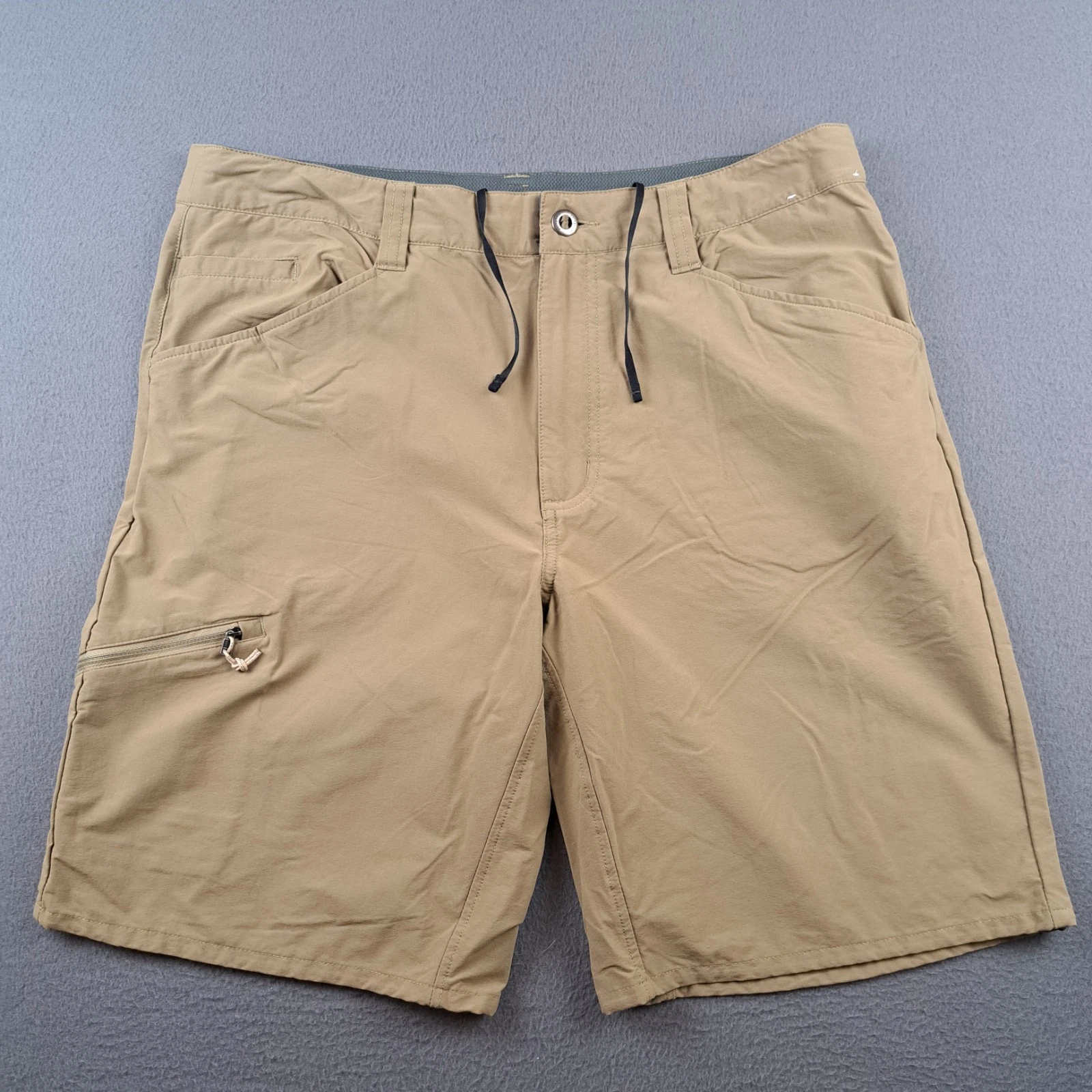 Patagonia Quandary Shorts Men's Size 36 Khaki Beige Cargo Hiking Outdoors 57826