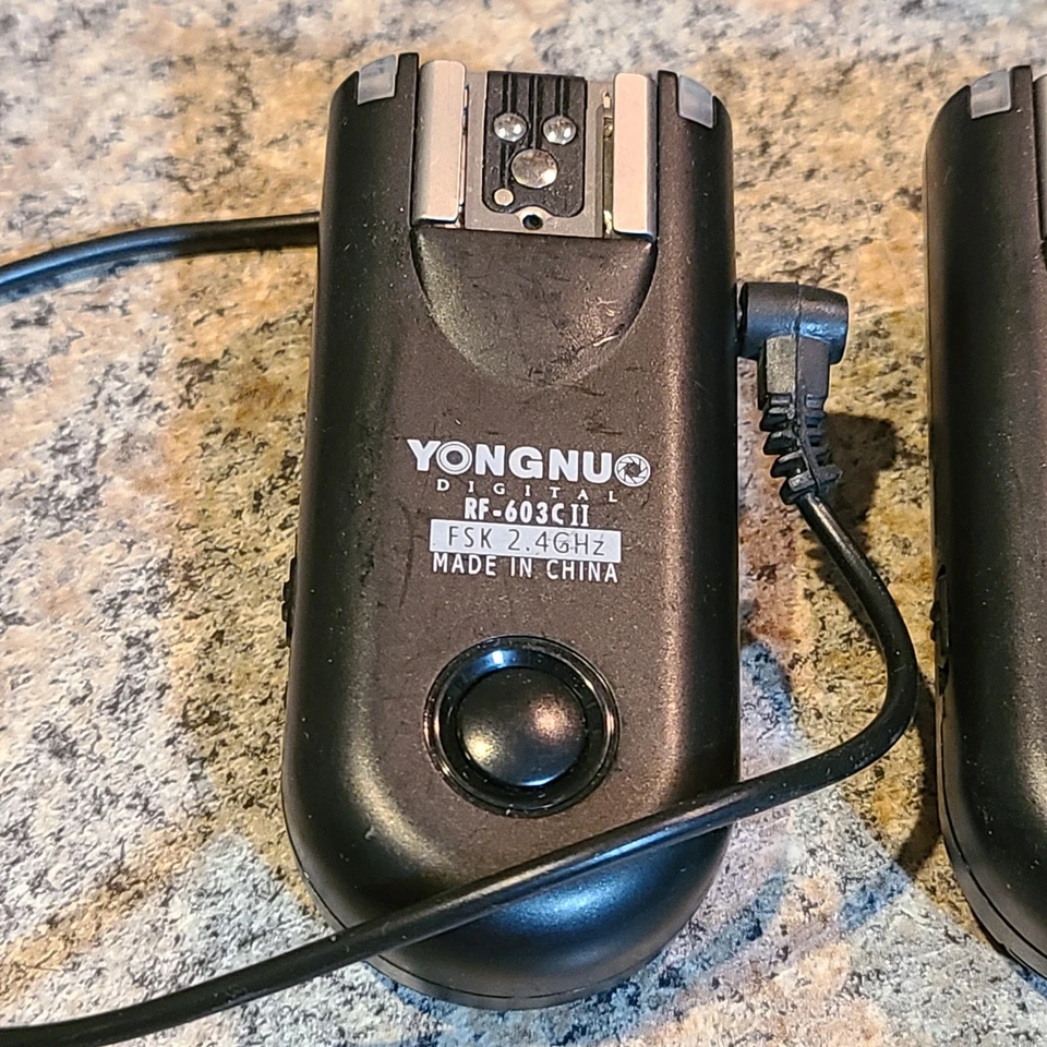 2 Yongnuo RF-603C II Wireless Flash Trigger Kit for Canon (Y8) - Image 2 of 4