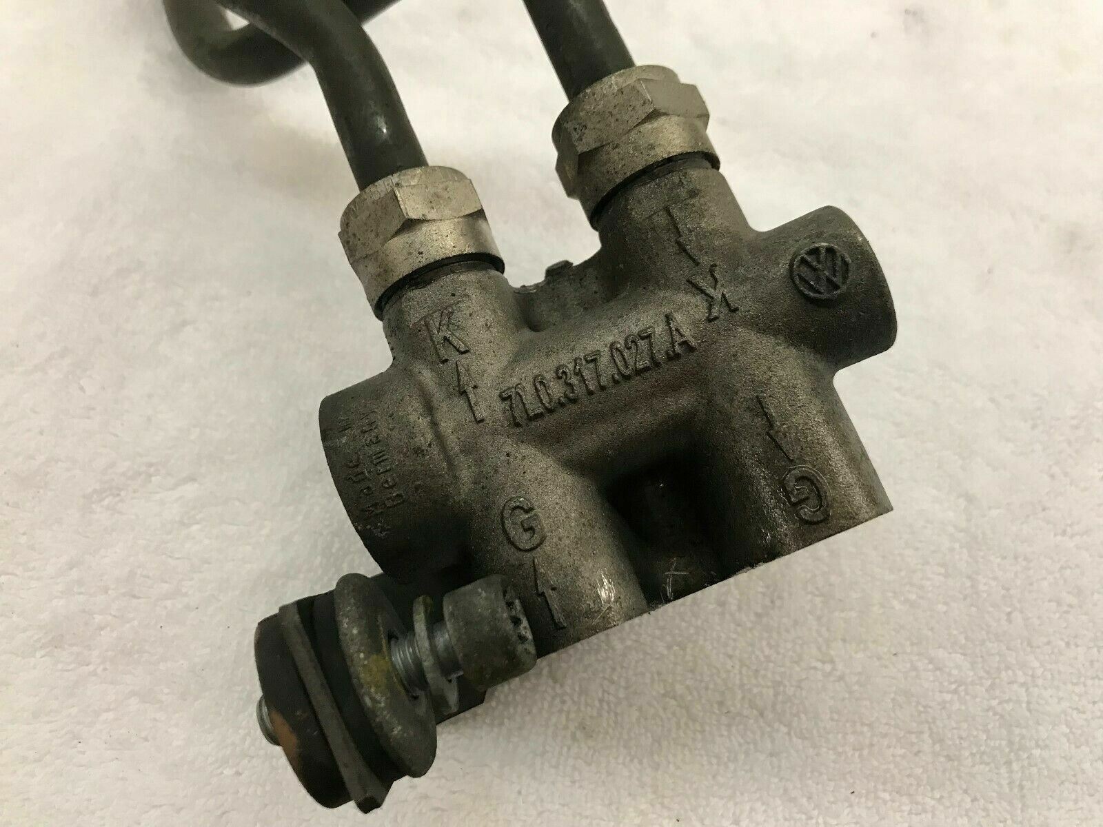LAMBORGHINI GALLARDO LP570 TEMPERATURE REGULATOR OIL COOLER PIPE OEM 7L0317027A