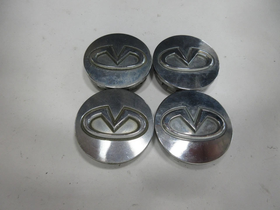 99-13 Infiniti Q45 I30 G20 G35 M45 Juego de cuatro (4) tapacubos centrales P/N 403435P215 Foto 4 de 4