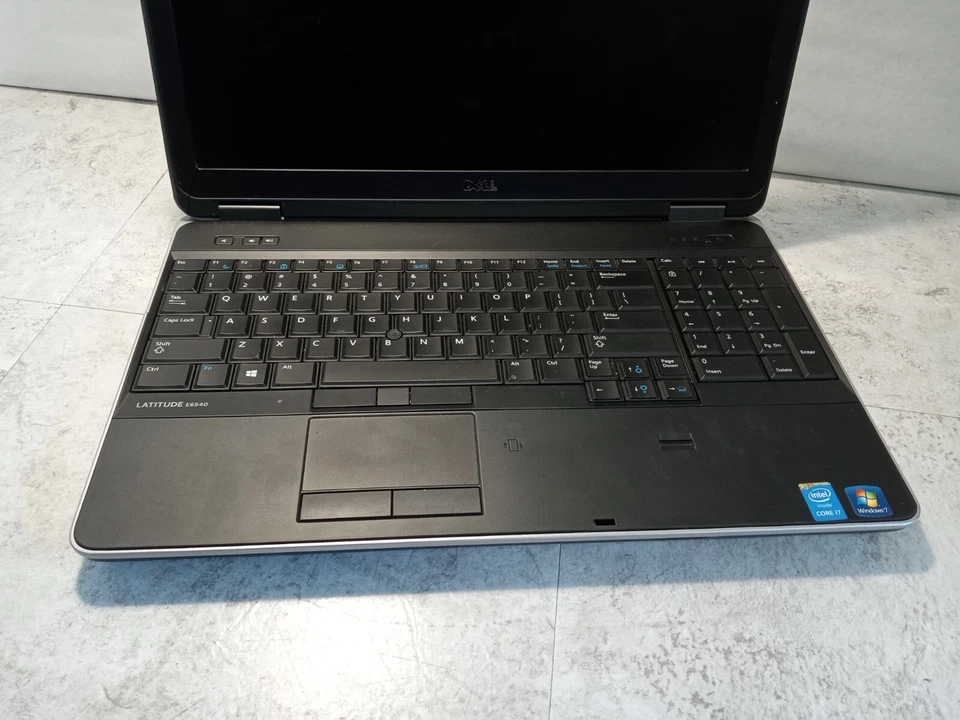 Dell Latitude e6540 15" Laptop Intel i7-4610M 8GB RAM Radeon 8790M -READ -RR - Image 2 of 4