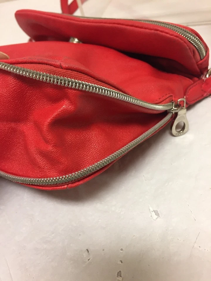 Vintage Relic Leather Purse - Red Hipster Mom Walking Fun Adjustable Bag Pouch - Image 4 of 4