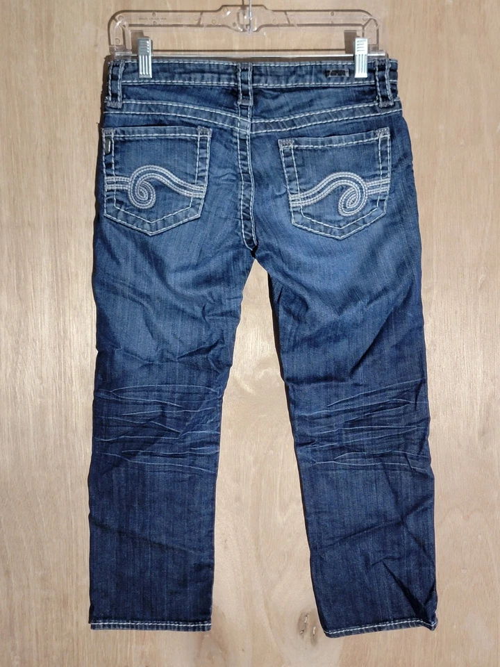 see thru soul capri jean women 27 (actual 28) straight low rise most wanted blue - Image 4 of 4