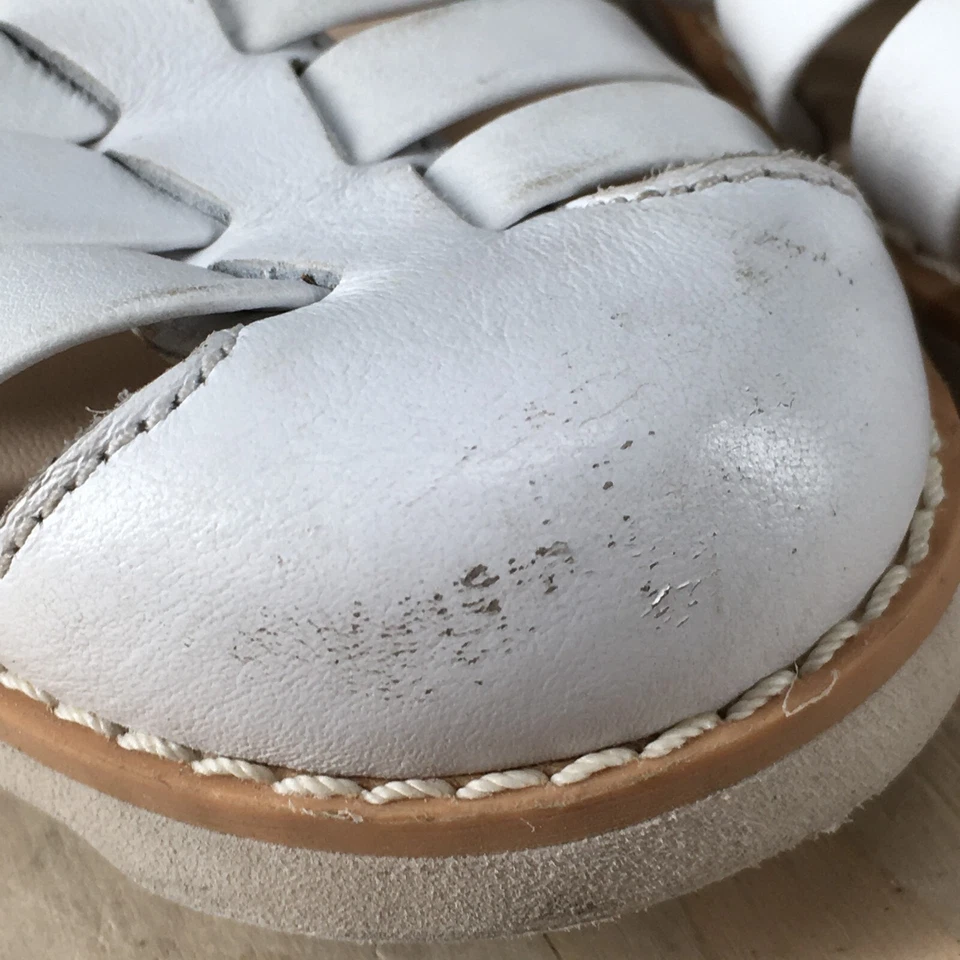 Clarks Sandals Kids 8 M Girls Crown Stem Casual TStrap Fisherman White Leather - Image 4 of 4