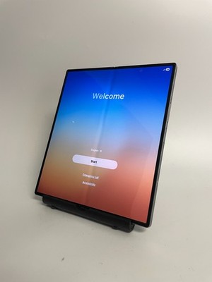 Verizon Samsung Galaxy Z Fold 6 256GB Silver - Good - Minor screen flaw