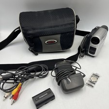 Samsung VP-D361 MiniDV Camcorder 33x Zoom Digital Video Camera Charger & Bag