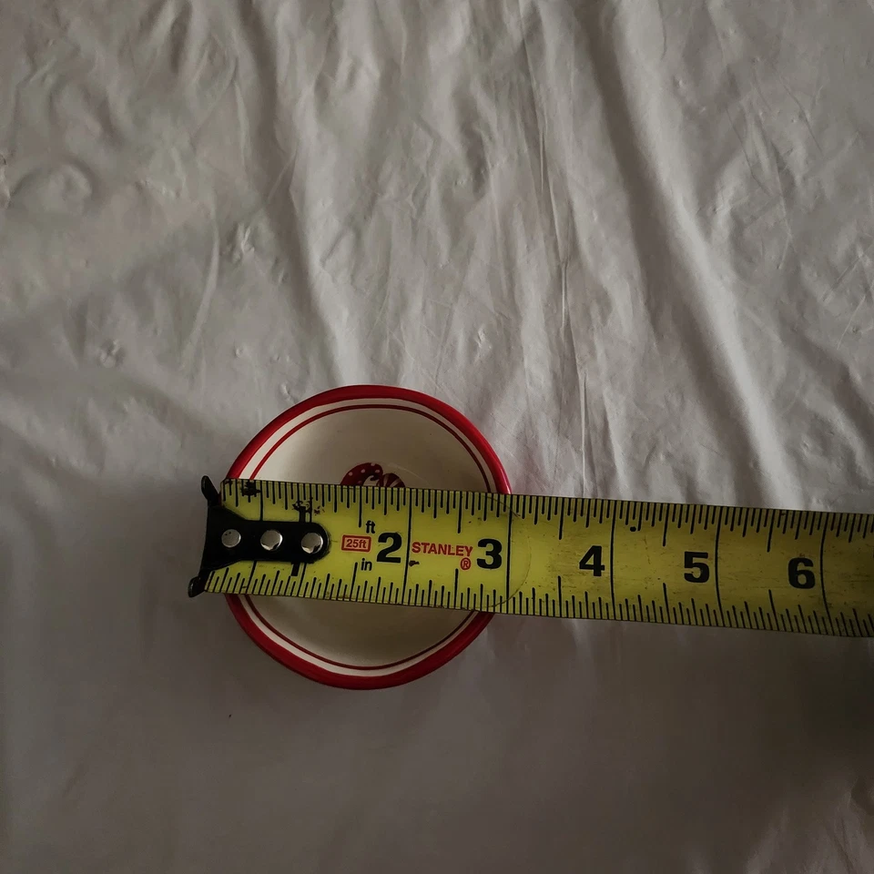 Plato de baratija rojo Gnomos cocina Kaboodle Grasslands Road miniatura Foto 3 de 4