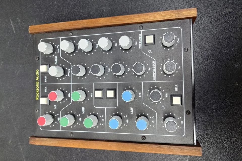 Rocksolid Audio Control Strip