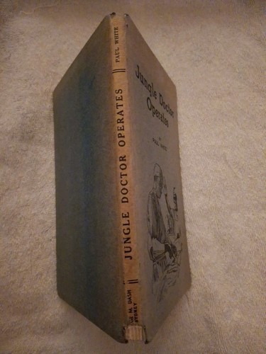 (3) vintage books Paul White Jungle Doctor ONE SIGNED Witchcraft Safari Operates - Picture 6 of 13