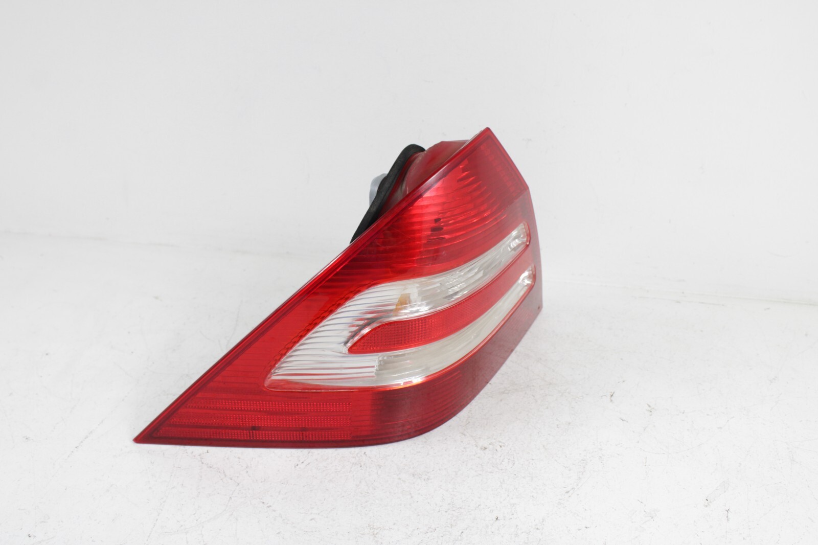 2005-2007 Mercedes C230 OEM Rear Left Driver Tail Light Assembly | eBay
