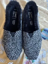 Toms Alpargata cozy sweater knit slip on shoes size US 6.5 NWT Black multi