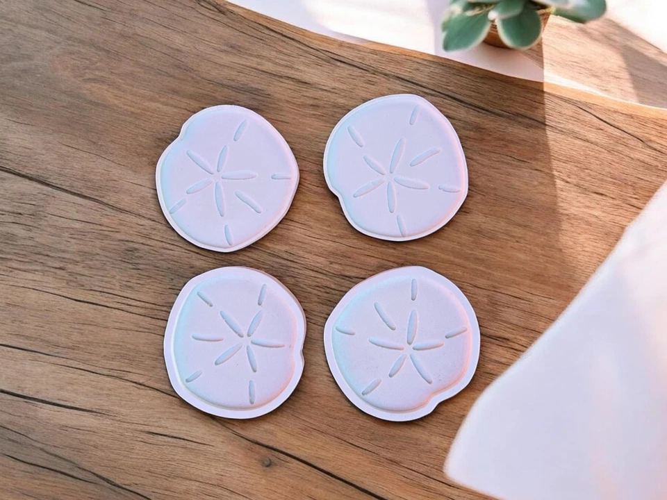 Posavasos Sand Dollar 4 piezas, posavasos costeros de PVC impermeables, decoración del hogar de playa Foto 2 de 4