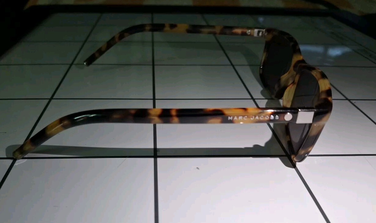 Marc Jacobs Tortoise Sunglasses Frames Nice, Plea… - image 1