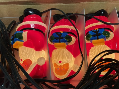 Luces de Navidad. 10 luces de cadena vintage de Papá Noel y muñecos de nieve, 6”, 17 m de largo - Imagen 7 de 13
