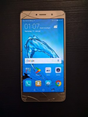 HUAWEI Y7 - 2/16GB -  TRT-LX1 - Glasrisse - Voll Funktionsfähig