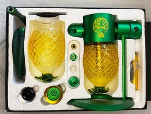 Stundenglass Dr. Greenthumb's Gravity Infuser Hookah With Pineapple Globes