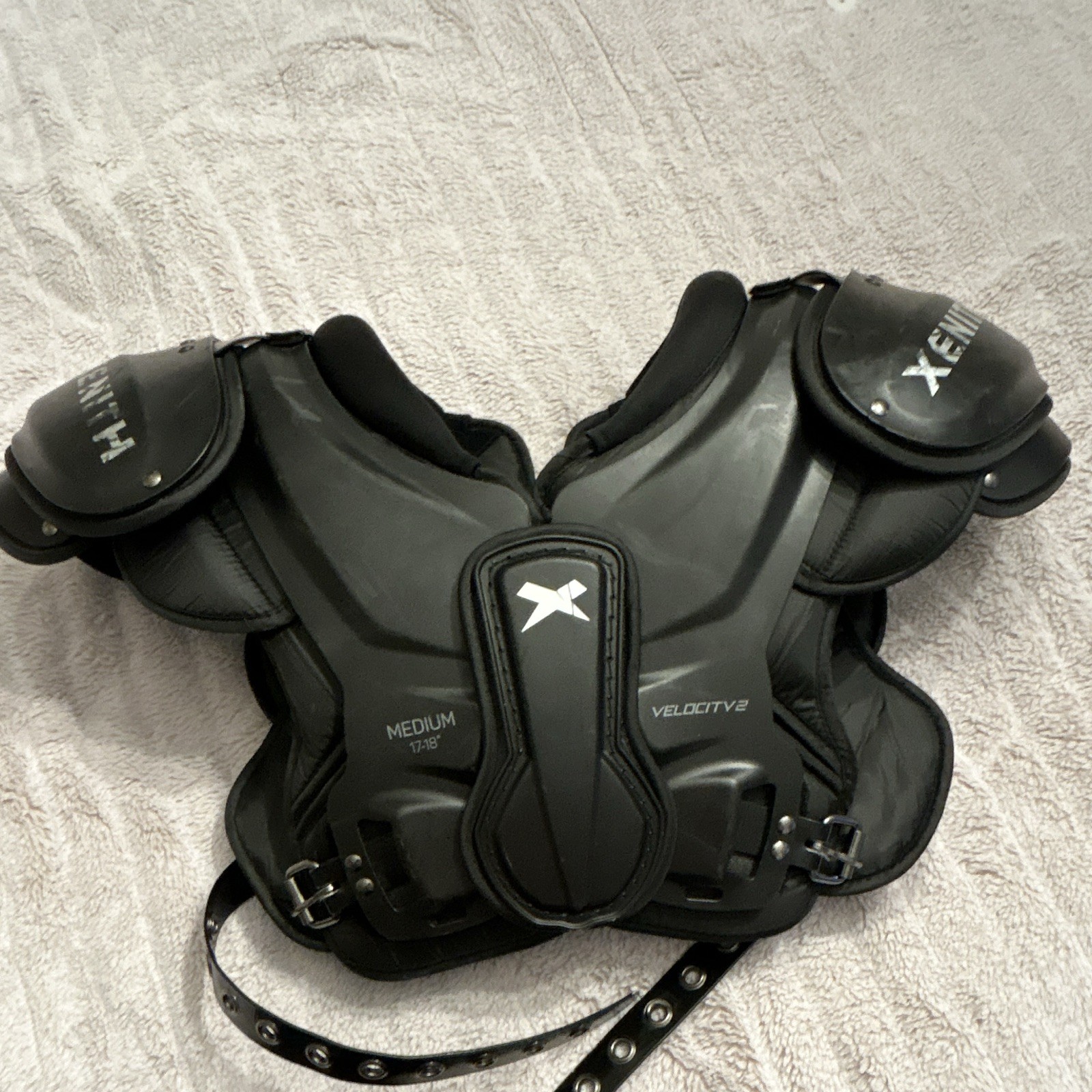 Xenith Velocity V2 Football Shoulder Pads Medium Black (used half a season)