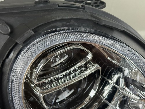 Complete! Nice! 2017-2020 Bentley Bentayga Front Right RH LED Headlight OEM - Picture 2 of 10