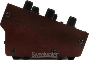 Behringer PRO-1 Tabletop Synthesizer - Image 3 of 4