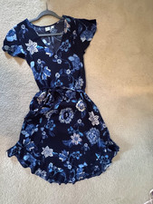 Gap Navy Blue Floral Wrap Dress Small | Faux Wrap Tie Waist Flutter Sleeve Midi
