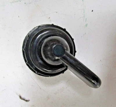 QTP For Massey Ferguson INDICATOR SWITCH - GREEN WARNING LIGHT