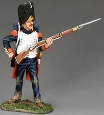 King & Country NA370 French Grenadier Guard Standing Loading - Mint in the Box