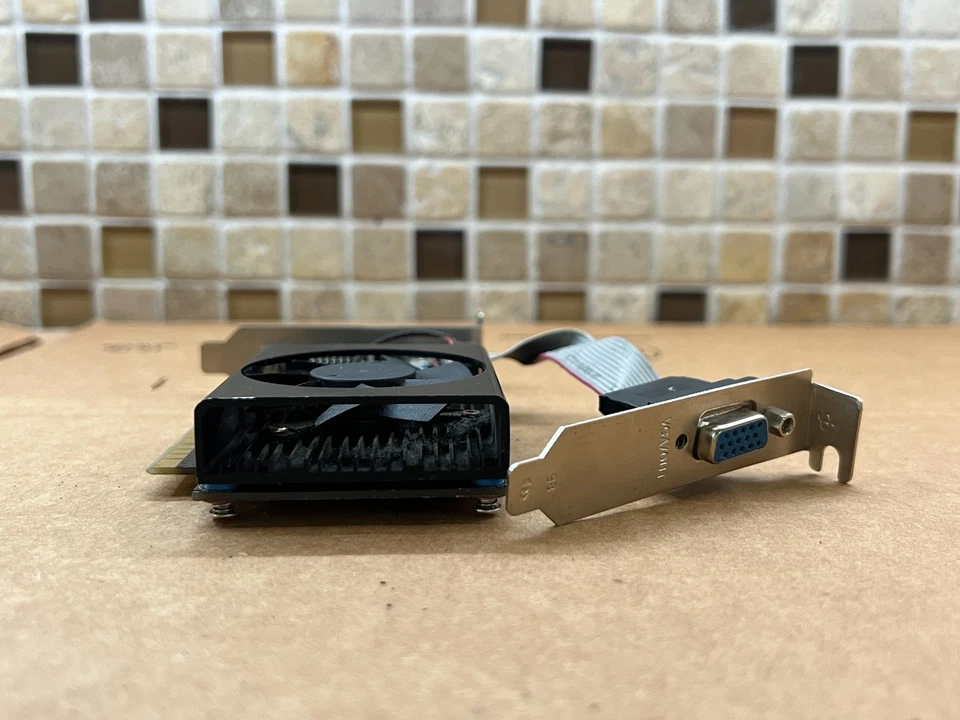 PNY NVIDIA GEFORCE GT 730 2GB PCI-E X8 VIDEO CARD HDMI VCGGT7302D36LXPB-BB - Image 4 of 4