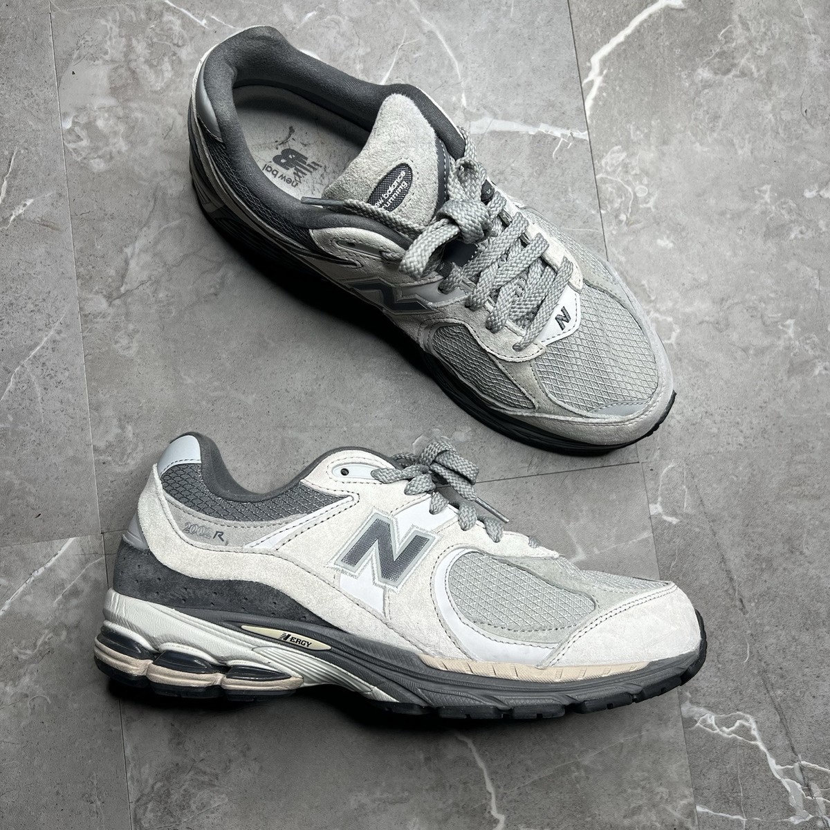 New Balance 2002R Raincloud Concrete Grey M2002RRW Men's