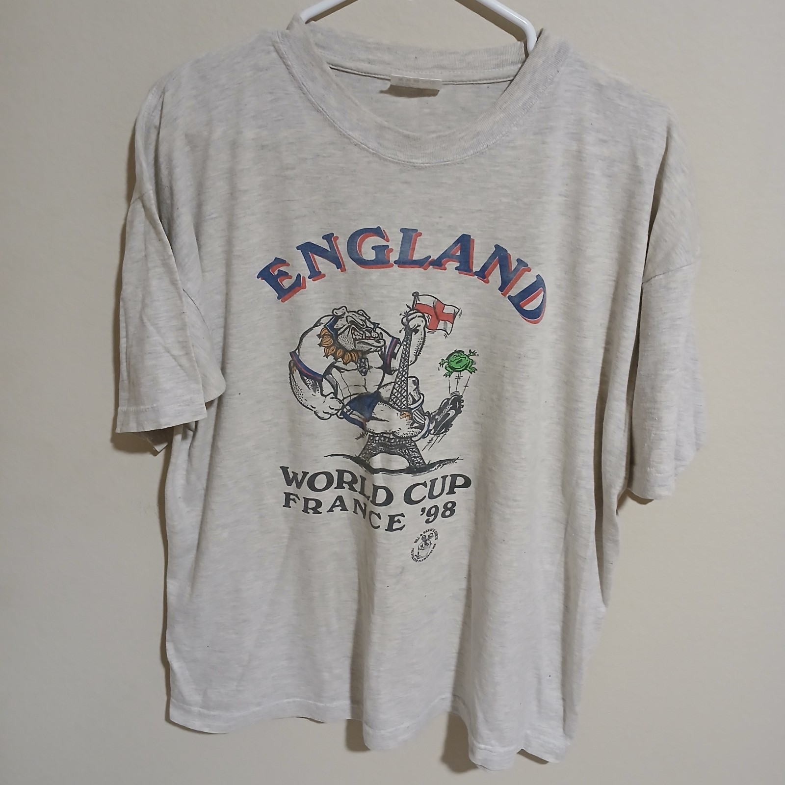 Vintage World Cup 98 England T-Shirt. Grey. XL.