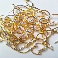 200-Piece Gold Barbed Circle Hooks — Carbon Steel Fishing Tackle, Carp