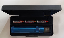 Maglite XL-50 LED Flashlight Blue with 3 AAA Batteries Pres Gift Box S3117